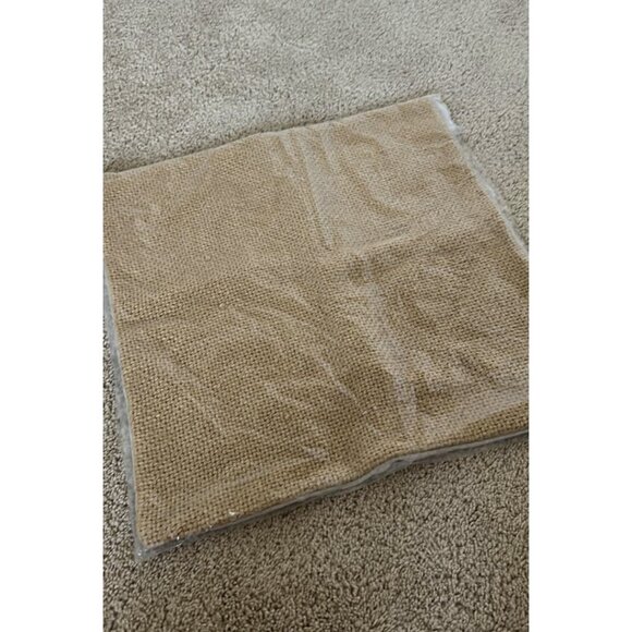 POTTERY BARN Faye Linen Textured Pillow Cover, 20" in Gold NWT - Picture 2 of 3